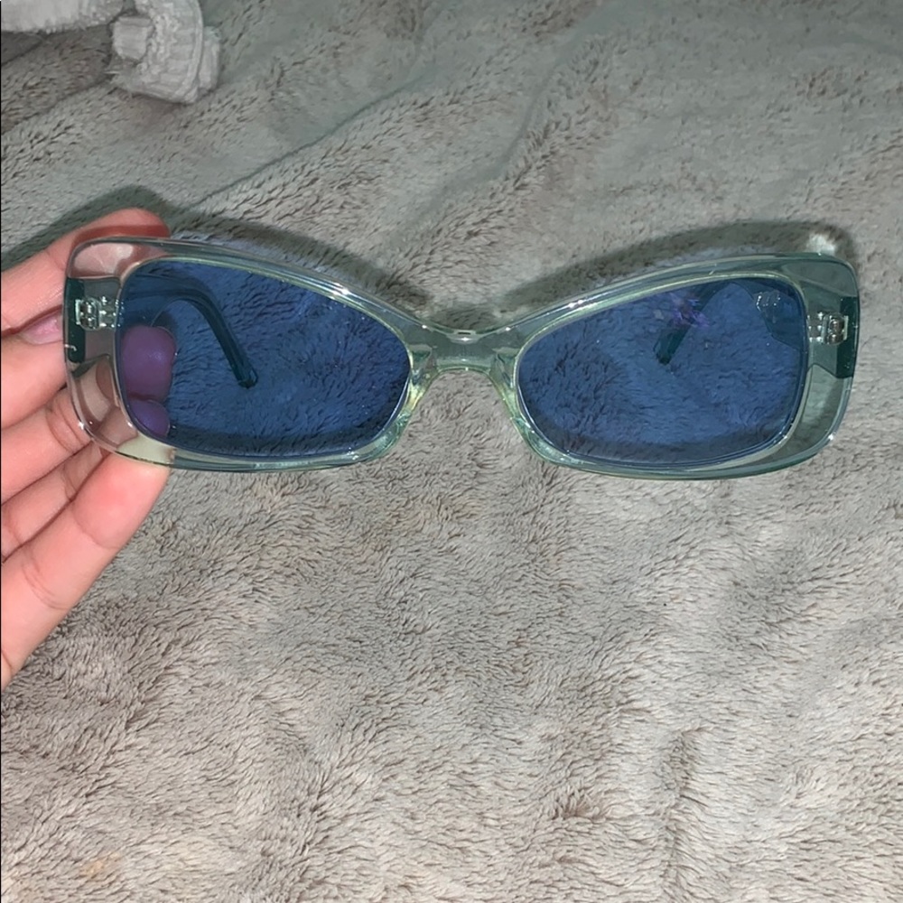 Y2K baby blue tinted uv cateye sunglasses